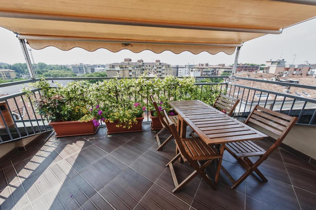 Cute & Cozy Terrace Lägenhet Bergamo Rum bild